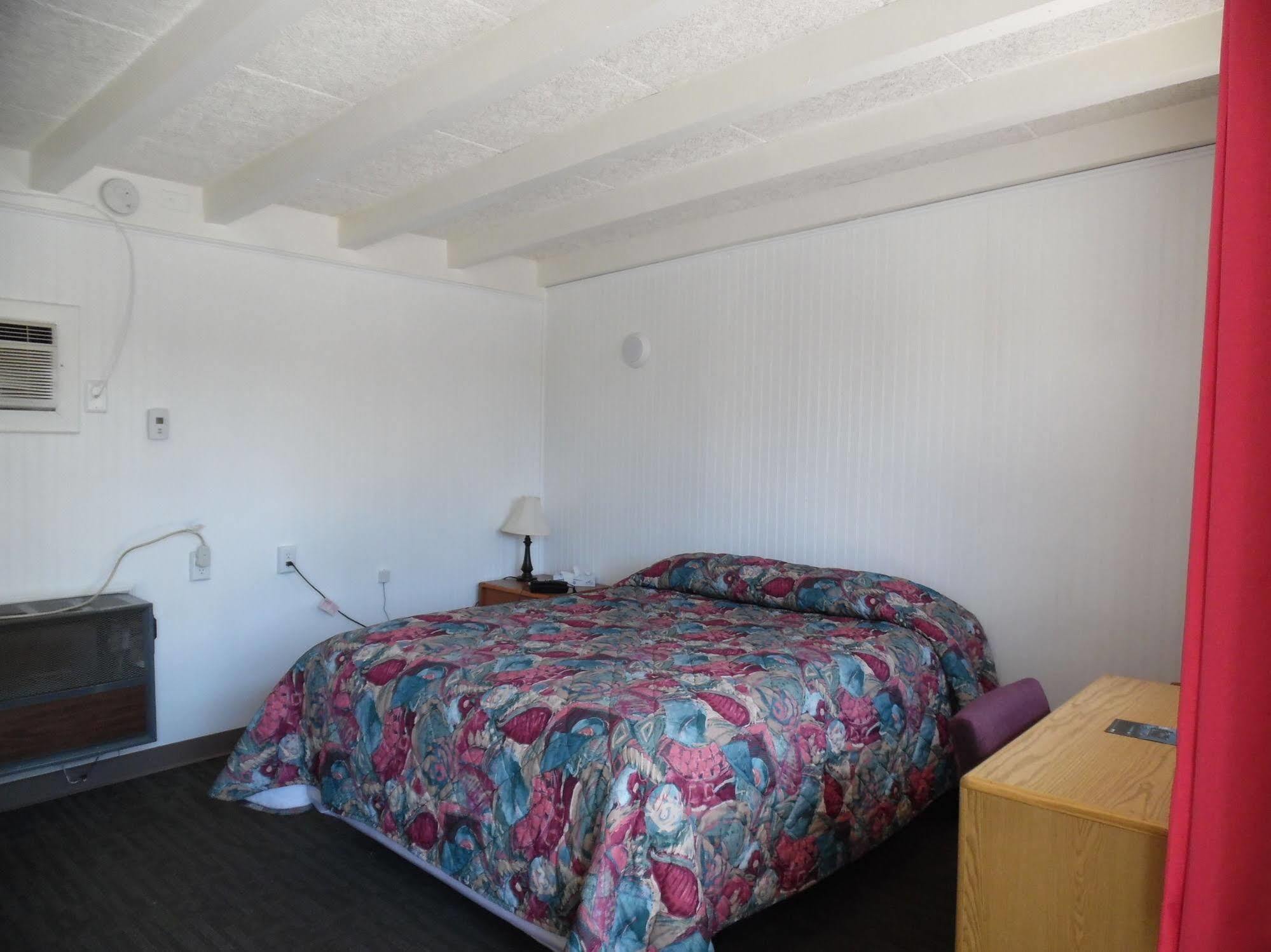 Budget Host Inn Fort Collins Exteriör bild